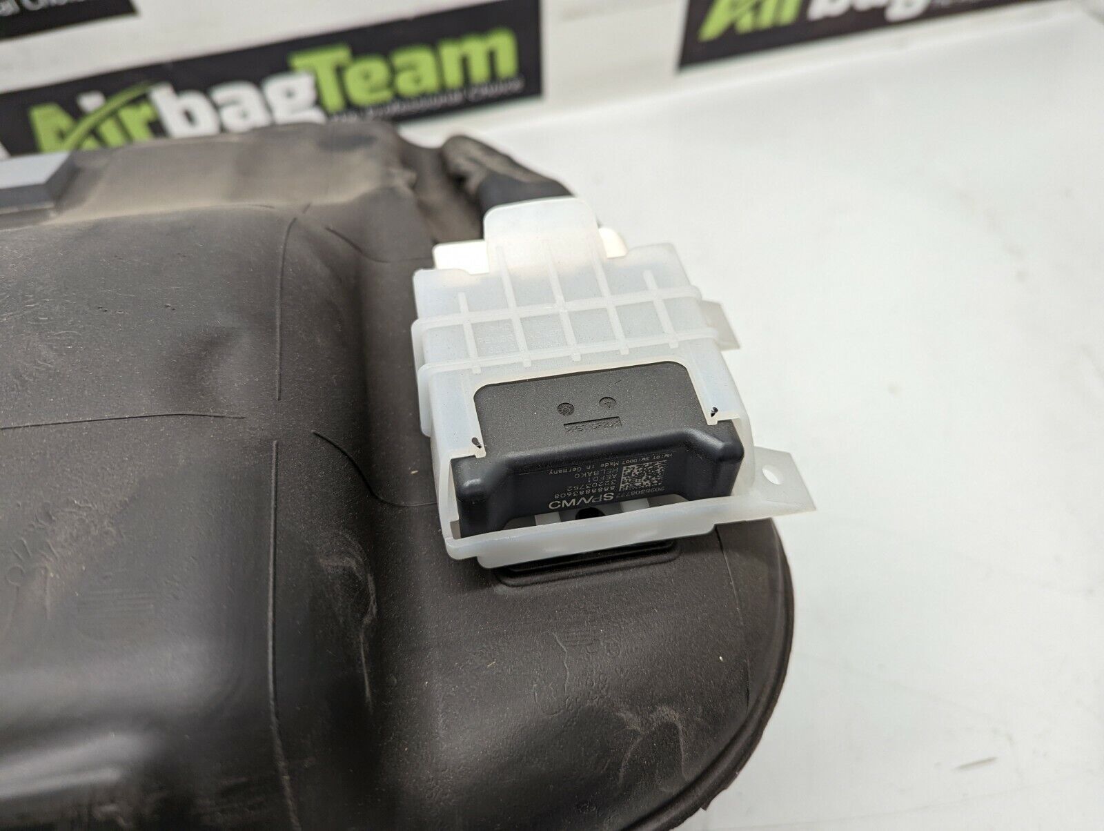 Volvo-XC40-2018-Onwards-15-Petrol-Hybrid-Fuel-Tank-32242456-255477649076-5