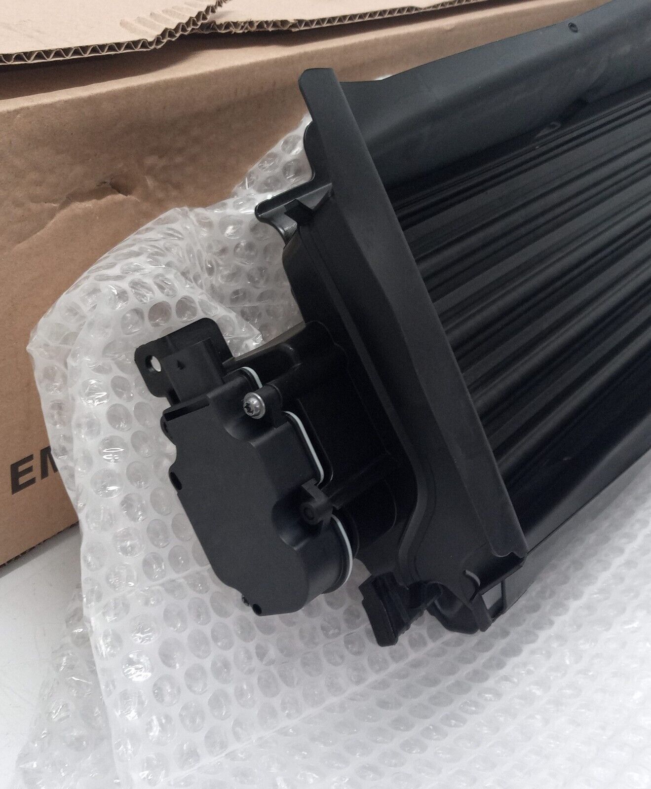 Volvo-XC60-2018-Onwards-Air-Deflector-Convertor-Frame-32244782-256262170556-2