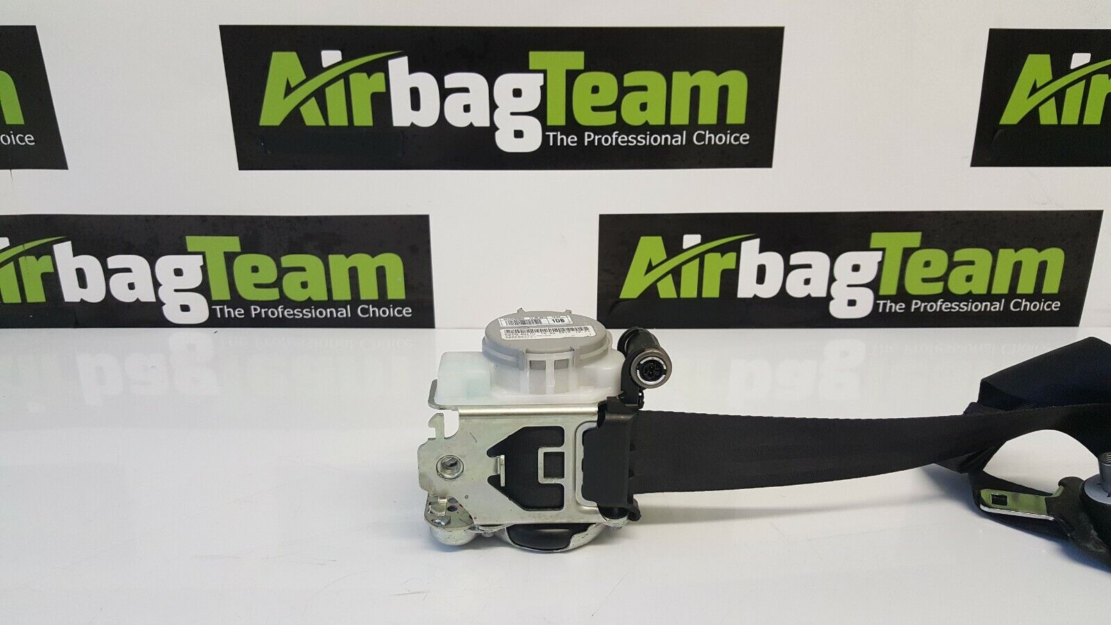 Citroen-Dispatch-2016-Onwards-Passenger-Side-Seatbelt-Pretensioner-NS-265947549007-2