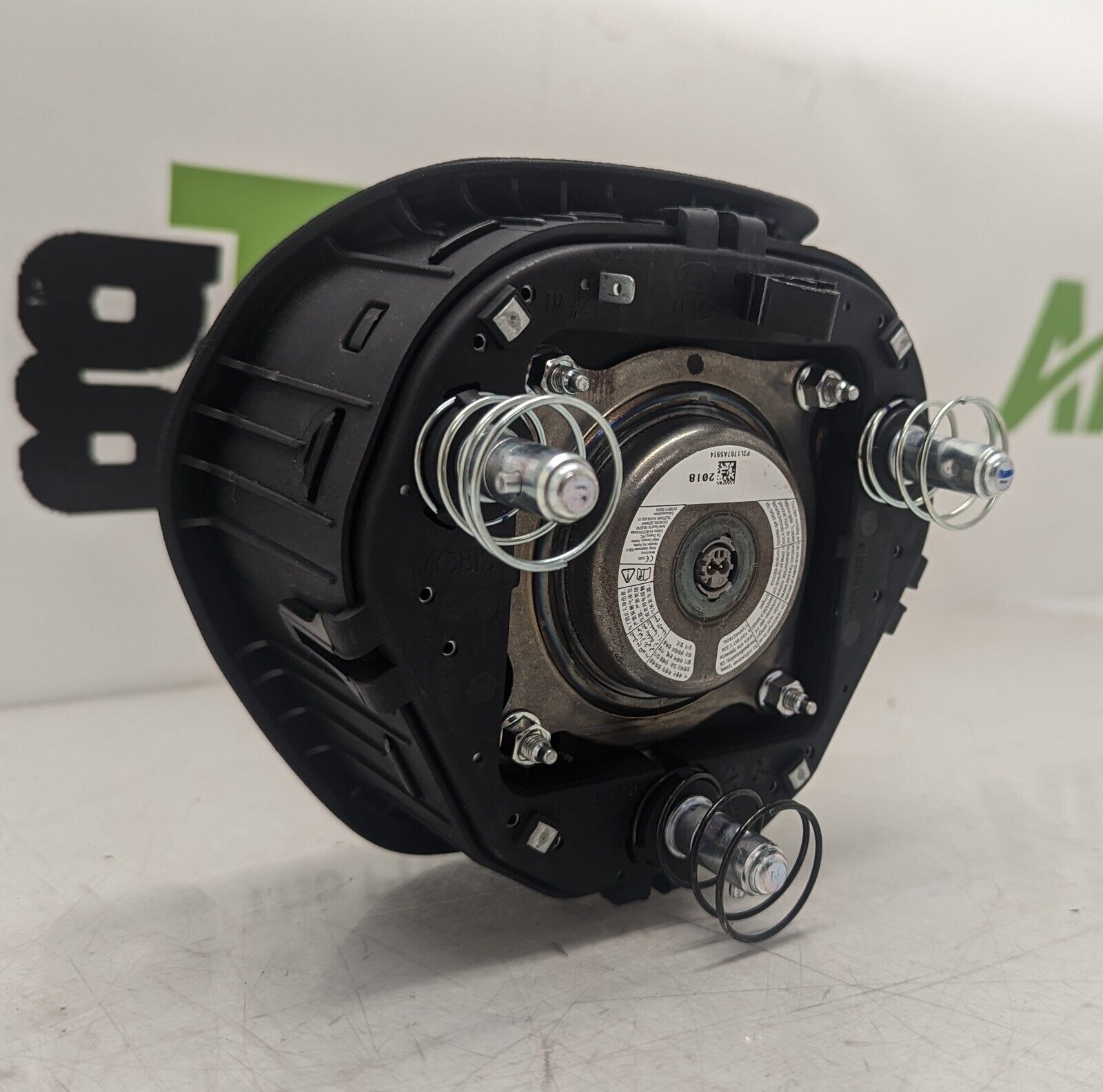 Hyundai-Santa-Fe-2018-Onwards-OSF-Offside-Driver-Front-Airbag-266040734797-3