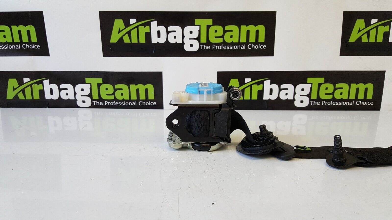 Mercedes-B-Class-W246-2011-2018-OSR-Offside-Driver-Rear-Seatbelt-265947561487-2