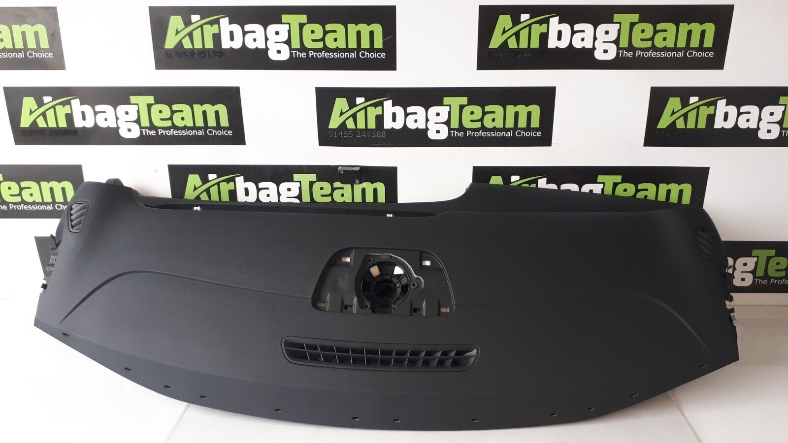 Mercedes-GLA-2019-Onwards-Dashboard-255591726527