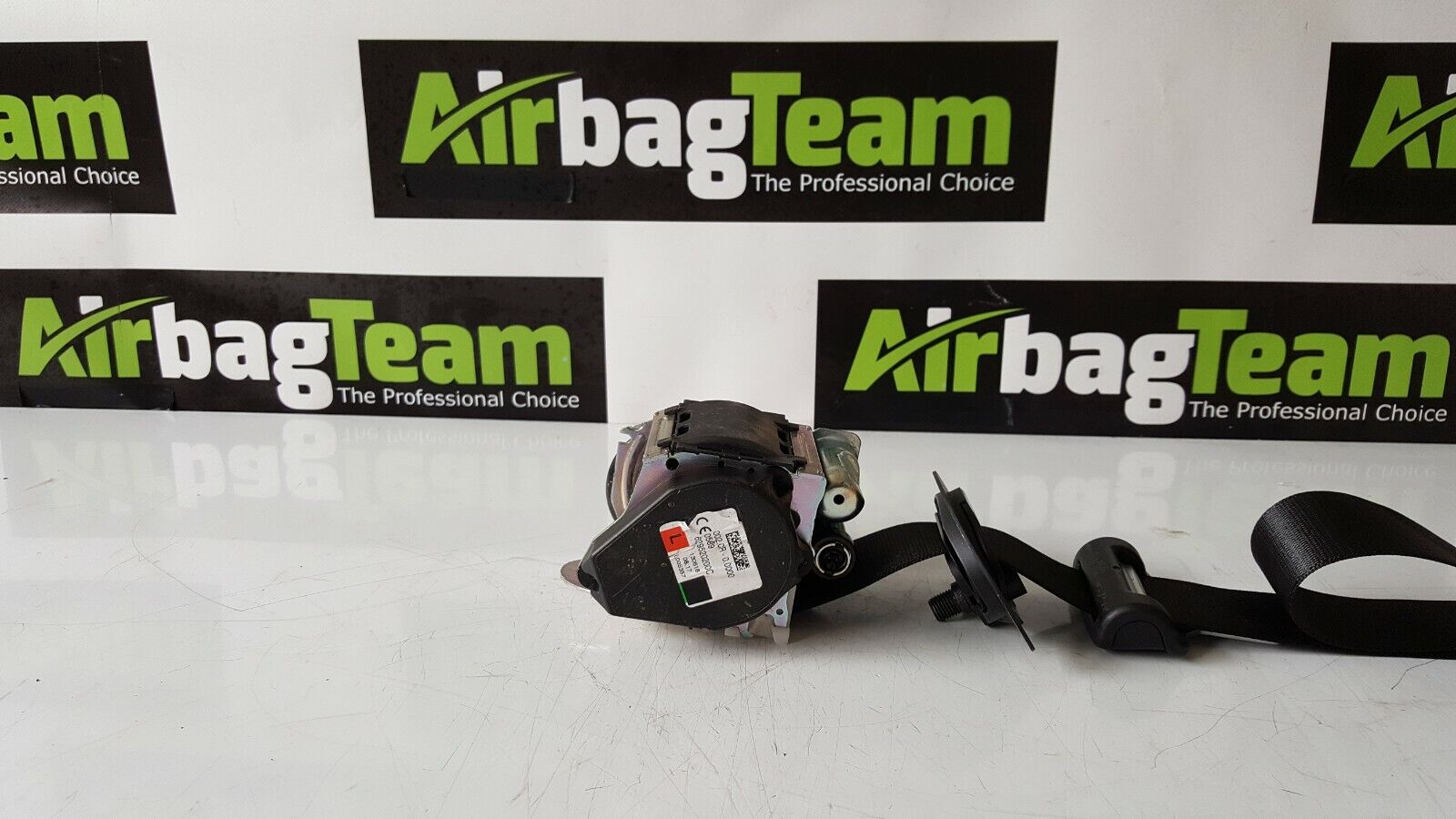 Mercedes-Vito-2015-Onwards-Passenger-Side-Front-Seatbelt-NS-265369076227-2