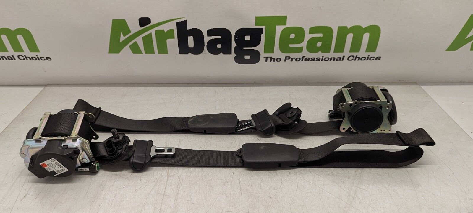 Mini-Countryman-2017-On-Airbag-Kit-Driver-Passenger-HUD-Dashboard-Seatbelts-ECU-256077732977-8