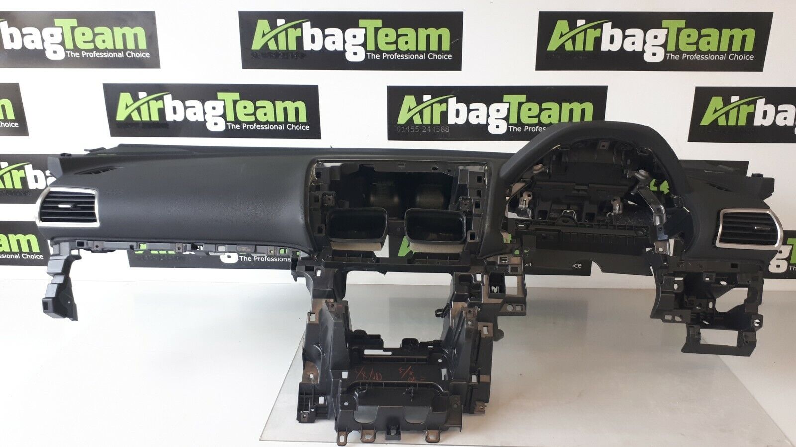 Mitsubishi-Eclipse-Cross-3-2018-Onwards-Dashboard-265550863697