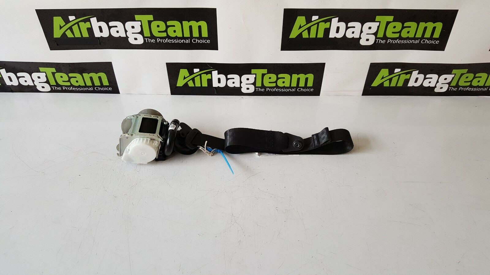 Peugeot-Partner-2018-Onwards-OSF-Offside-Driver-Front-Seatbelt-266364088967