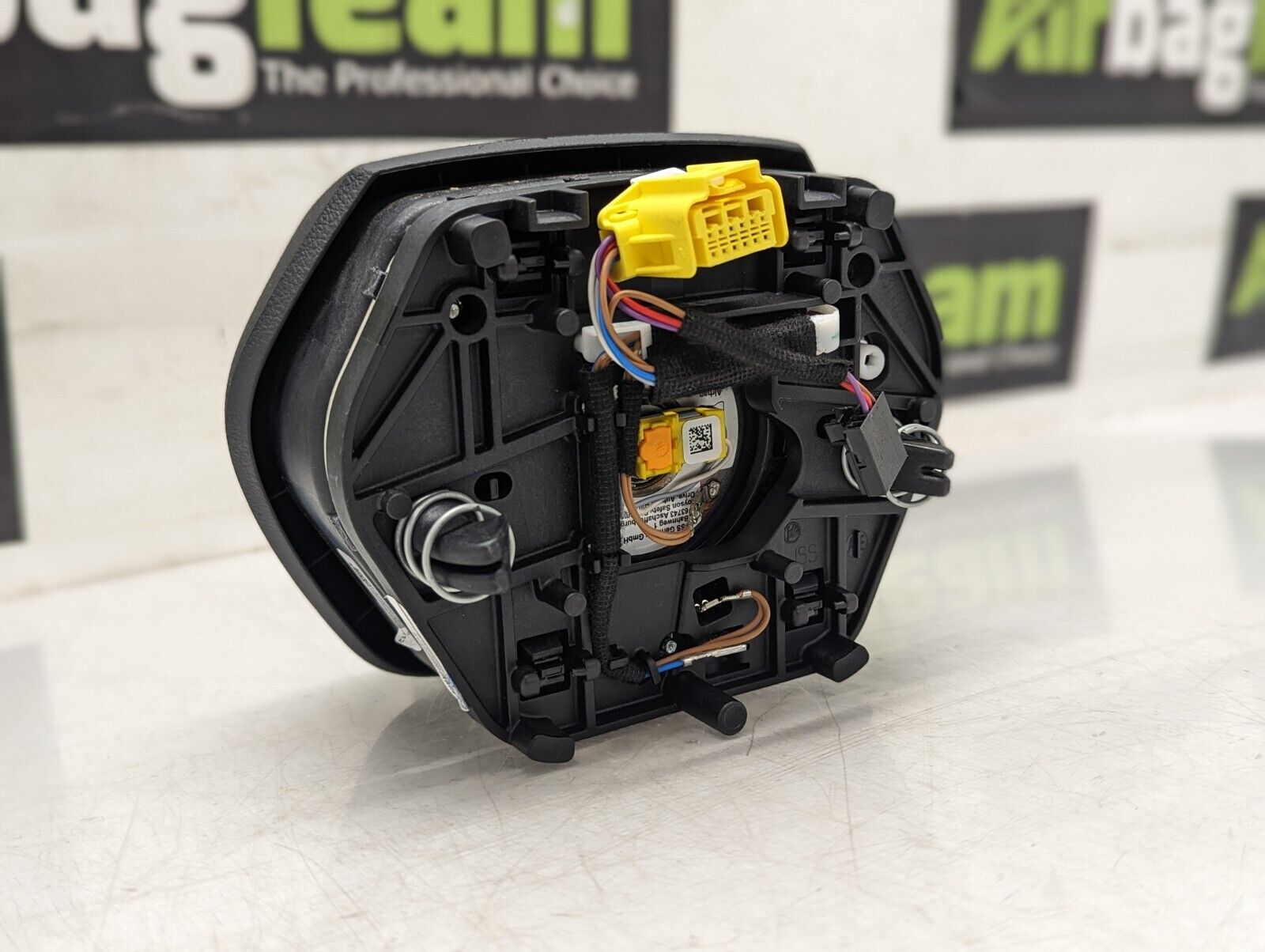 Skoda-Octavia-2019-2022-OSF-Offside-Driver-Front-Airbag-266093887897-3