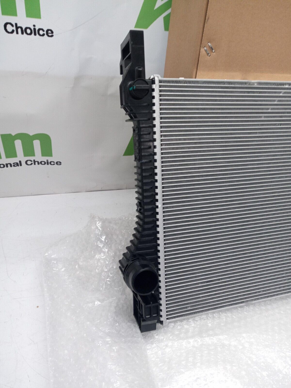 Volvo-XC60-2018-Onwards-Engine-Cooling-Radiator-31410895-256263133987-3