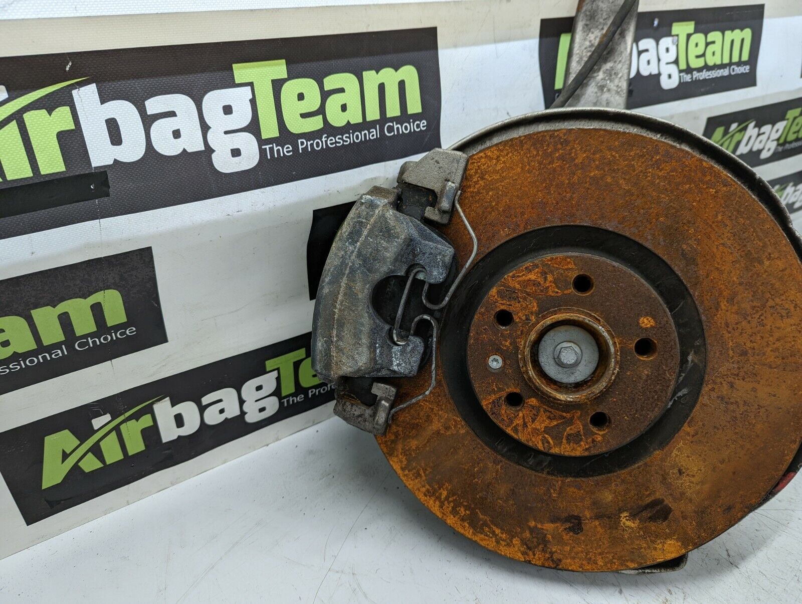 Volvo-XC90-2015-Onwards-NSF-Nearside-Passenger-Front-Hub-Leg-255477644587-3