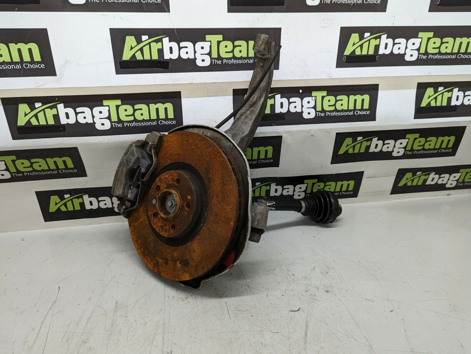 Volvo-XC90-2015-Onwards-NSF-Nearside-Passenger-Front-Hub-Leg-255477644587