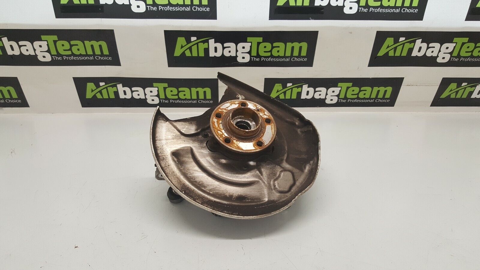 Volvo-XC90-Mk2-2016-Onwards-OSR-Offside-Driver-Rear-Hub-255003960877