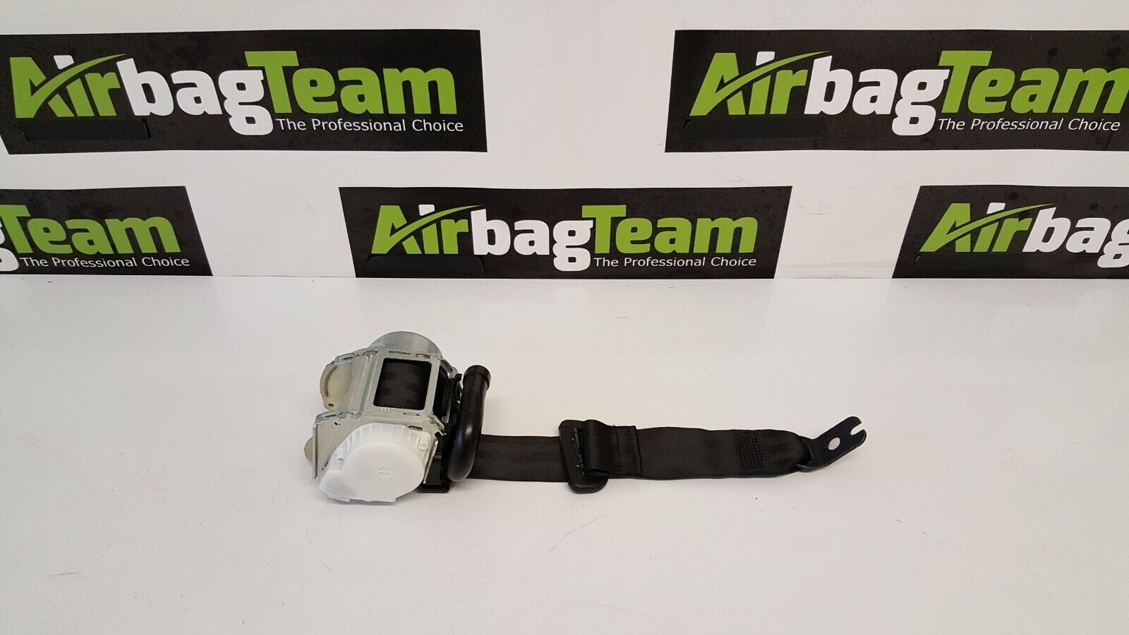Audi-Q2-2017-Onwards-Passenger-Side-Rear-Seatbelt-RNS-254749348818