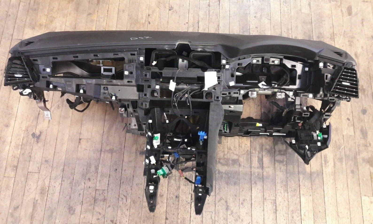 Citroen-DS7-2017-Onwards-Dashboard-255282701998