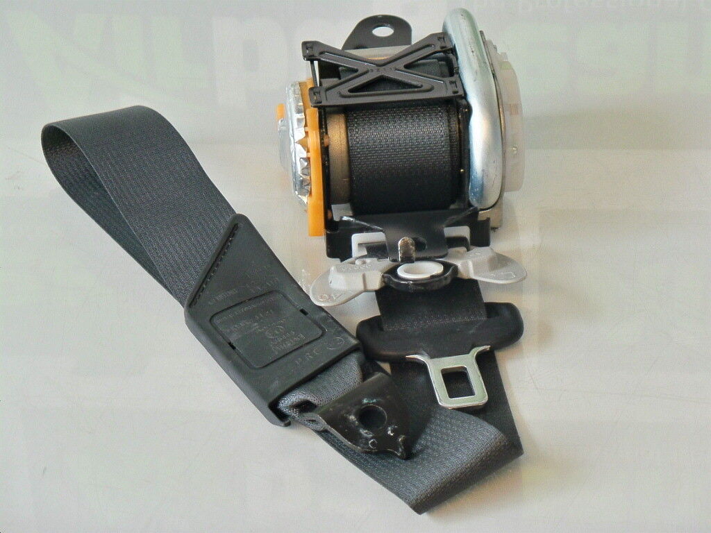 Honda-Jazz-2009-2014-OSF-Offside-Driver-Front-Seatbelt-Pre-Tensioner-255758949128-2