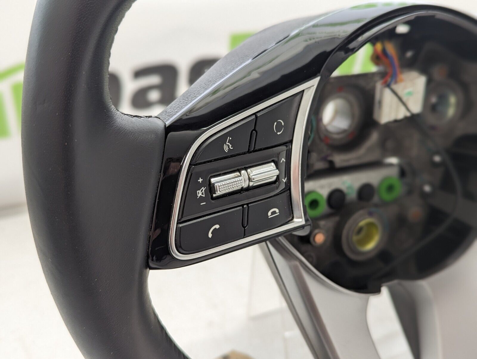 Kia Ceed 2018 Onwards Leather Multifunction Steering Wheel