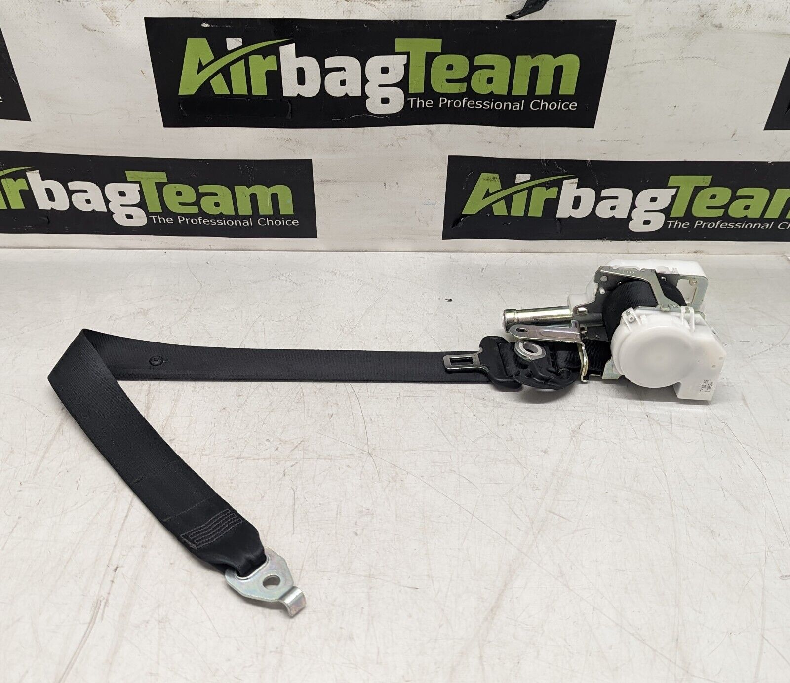 Lexus-ES-2019-Onwards-NSF-Nearside-Passenger-Front-Seatbelt-265923650158