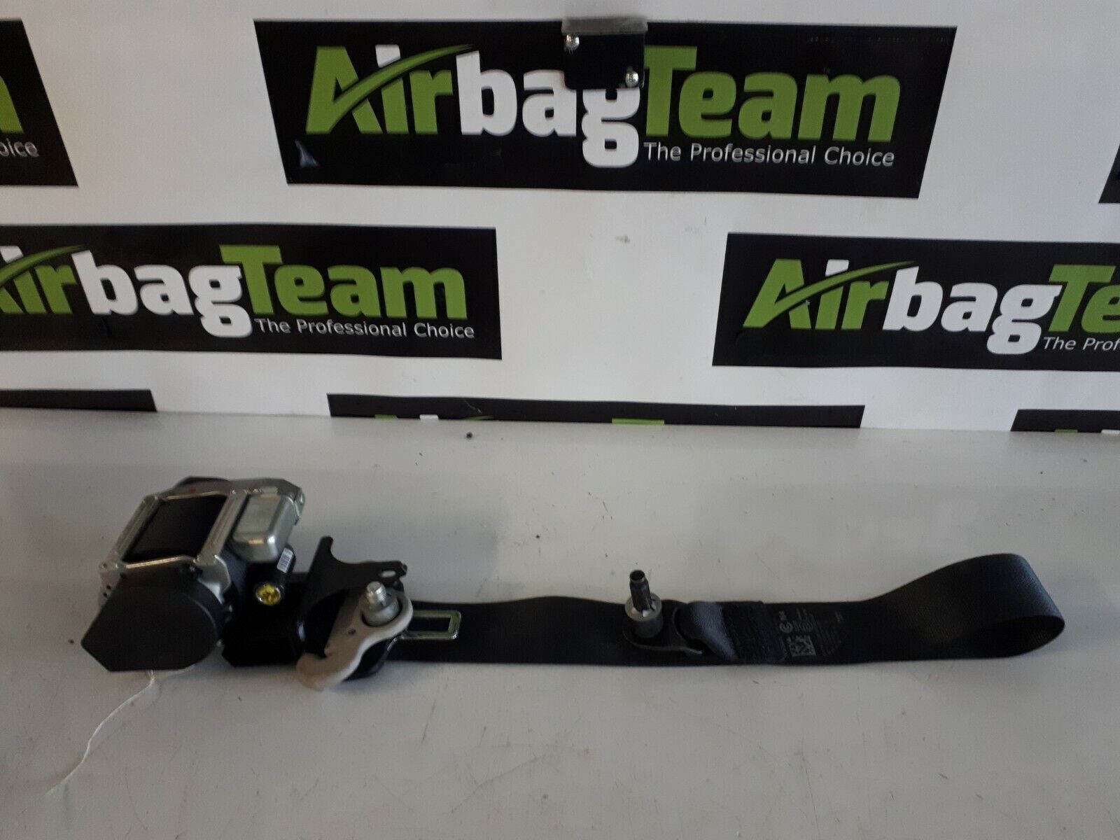 Nissan-Juke-2010-2018-NSF-Nearside-Passenger-Front-Seatbelt-265242823048