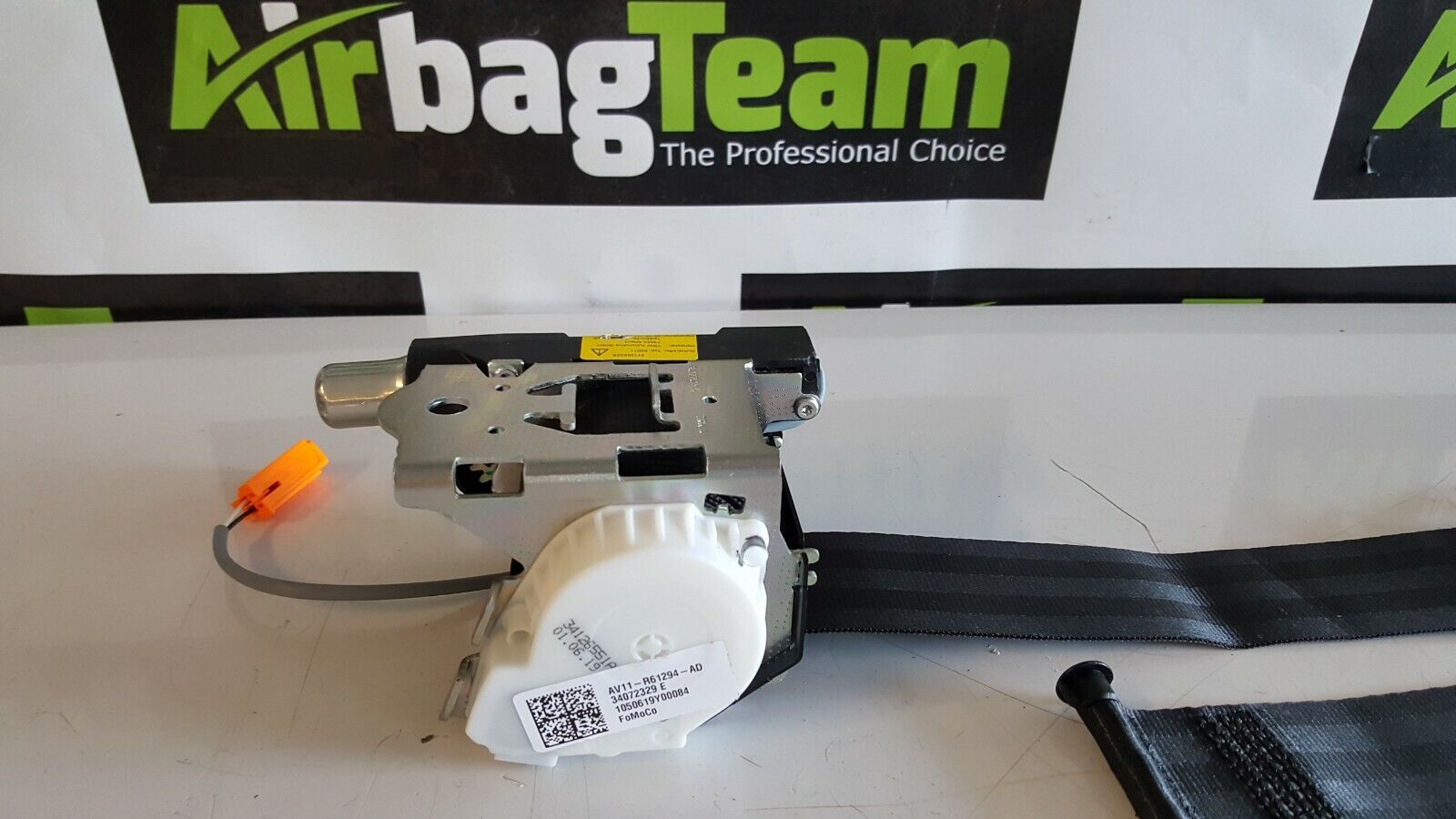 Ford-B-Max-2012-2016-NSF-Nearside-Passenger-Front-Seatbelt-265940728499-2