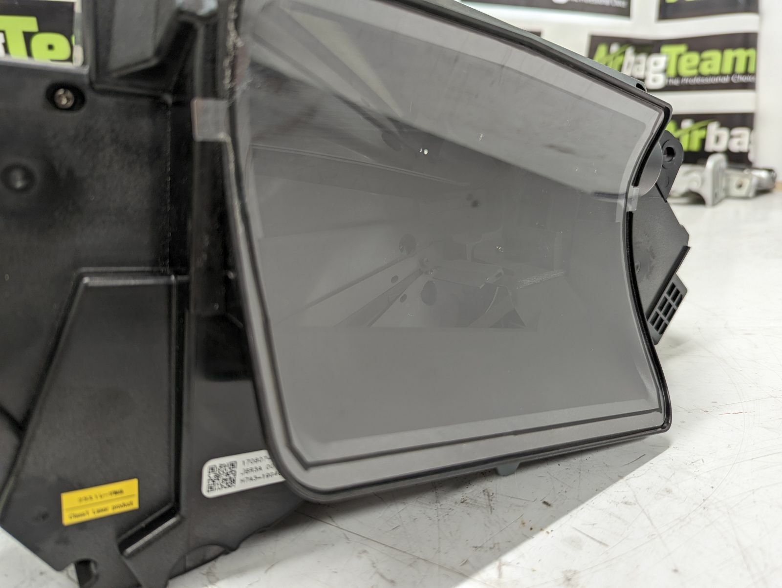 Jaguar-F-Pace-SVR-2016-On-Dashboard-Heads-Up-Display-HUD-Screen-H7A3-19G468-AC-255269389229-4