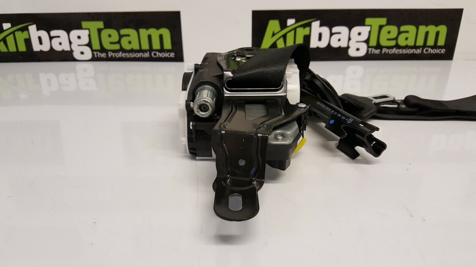 Mercedes-E-Class-2015-Onwards-Passenger-Side-Front-Seat-Belt-NS-Extra-Safety-254459079019-2